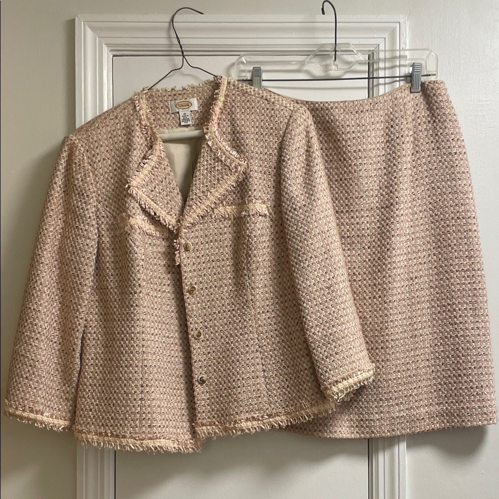 Talbots Pink and Cream Tweed Blazer